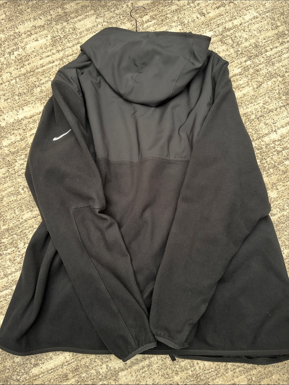 Nike Men’s Black Lightweight Full-Zip Shirt Jacket